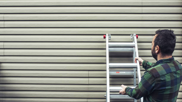 How To Choose The Right Materials for Your Siding Installation in 'Wildomar, CA